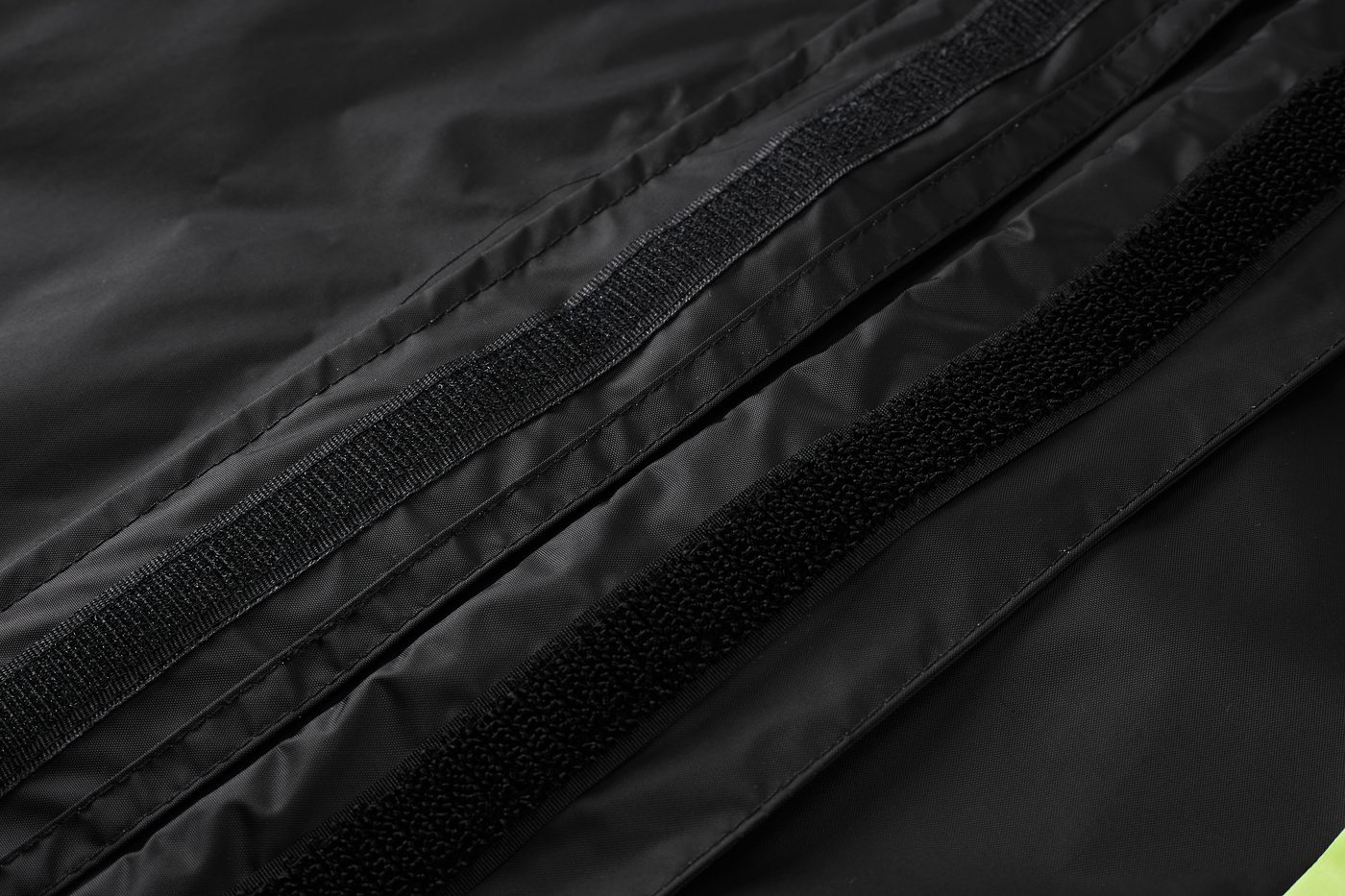 Imperial Green variant: SINOLL-branded 5# nylon waterproof zipper with green accent stripe