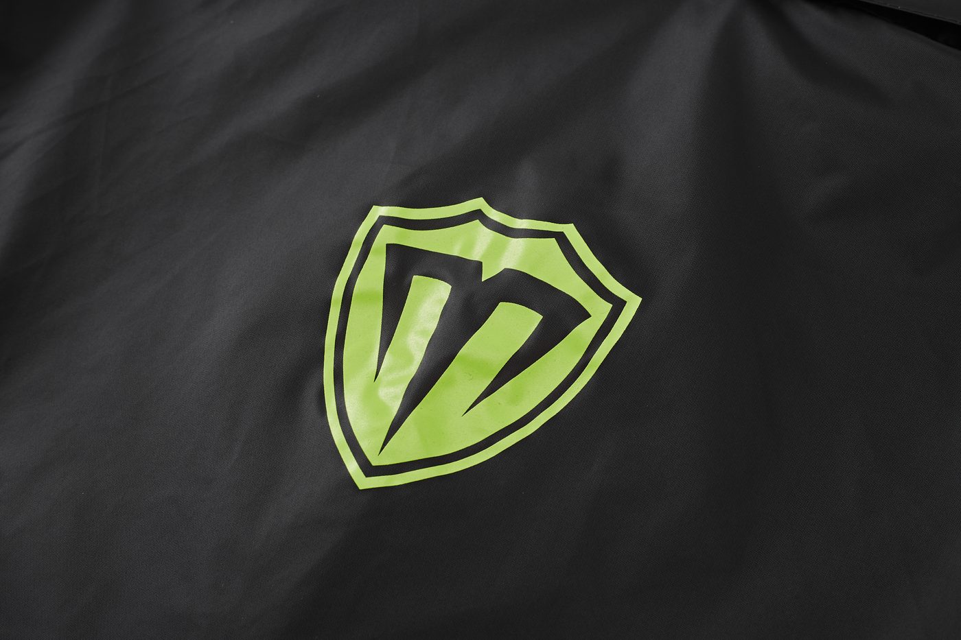 MOTOSINOLL shield logo on chest panel
